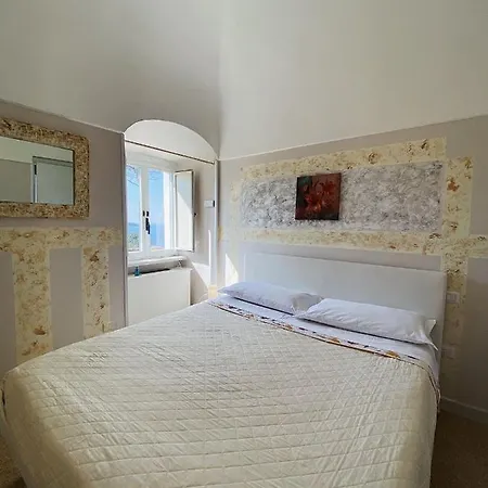 Porto Salvo בית הארחה סן אנג'לו