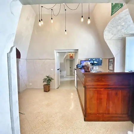 בית הארחה Porto Salvo 3*