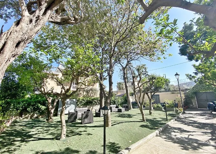 Гостевой дом Porto Salvo 3*