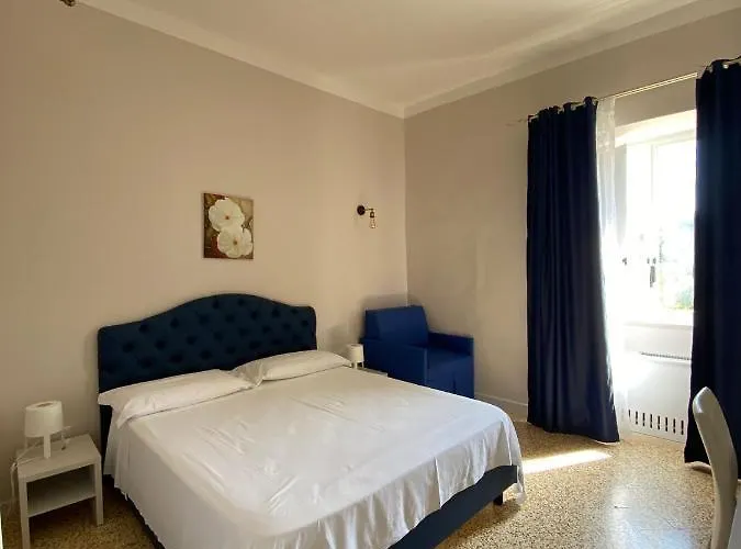 Porto Salvo Гостевой дом 3*