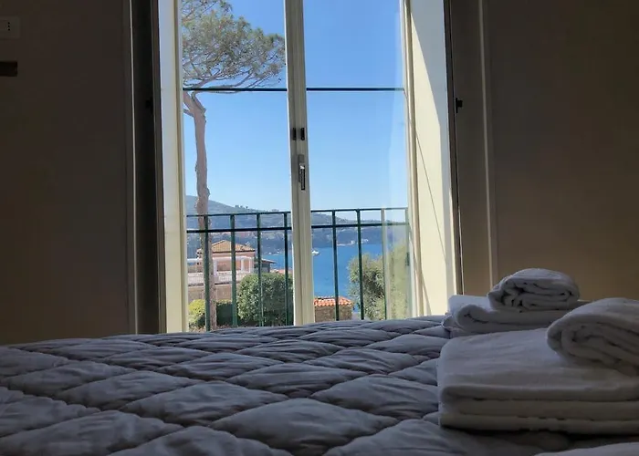 Гостевой дом Porto Salvo 3*