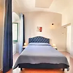Porto Salvo 3*