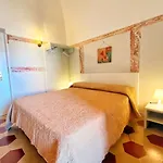 Porto Salvo 3*