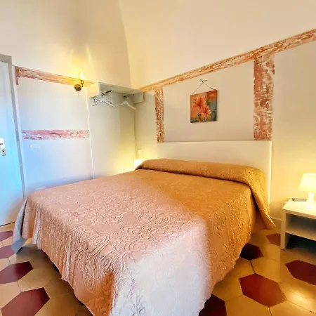 Porto Salvo 3*